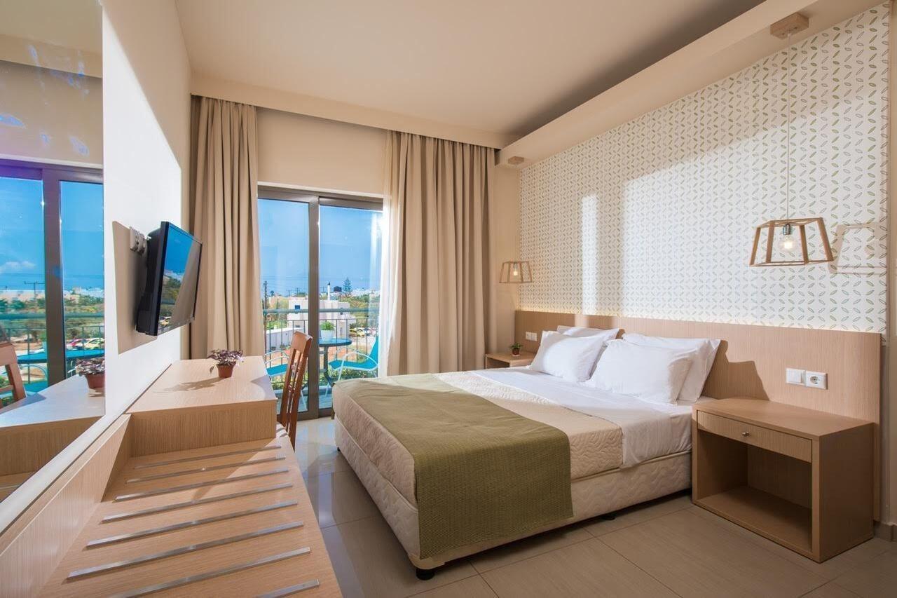 Oasis Beach Hotel - Adults Only Anissaras Exterior photo
